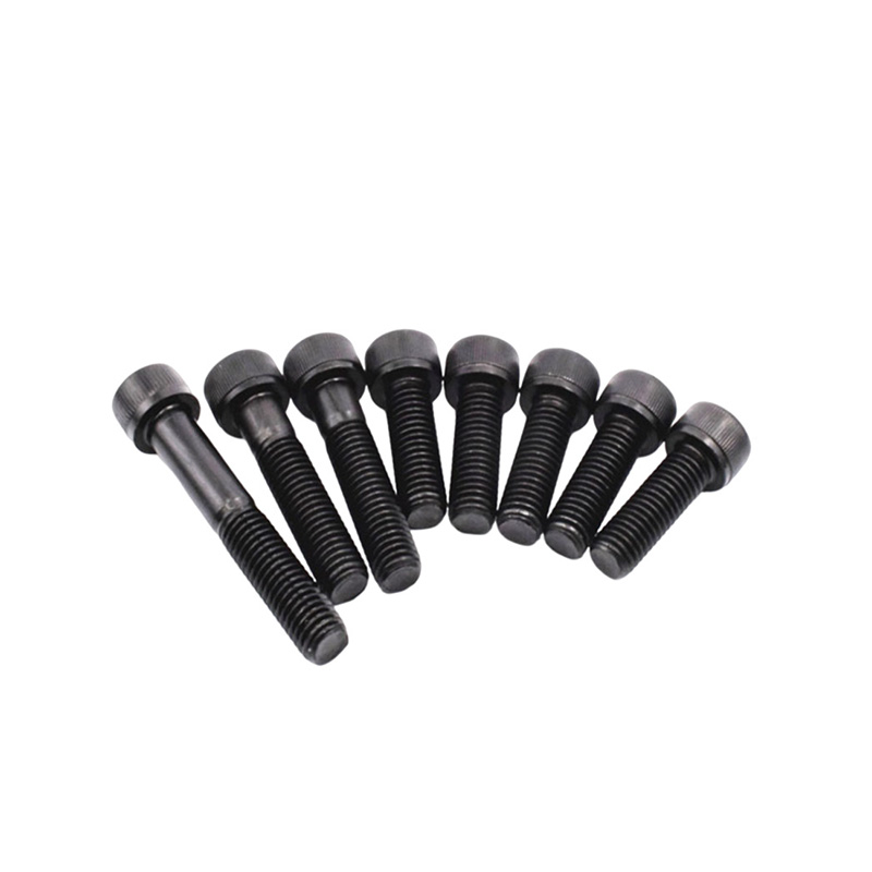 A2 70 Čierna skrutka hexagonálnej zásuvky z nehrdzavejúcej ocele